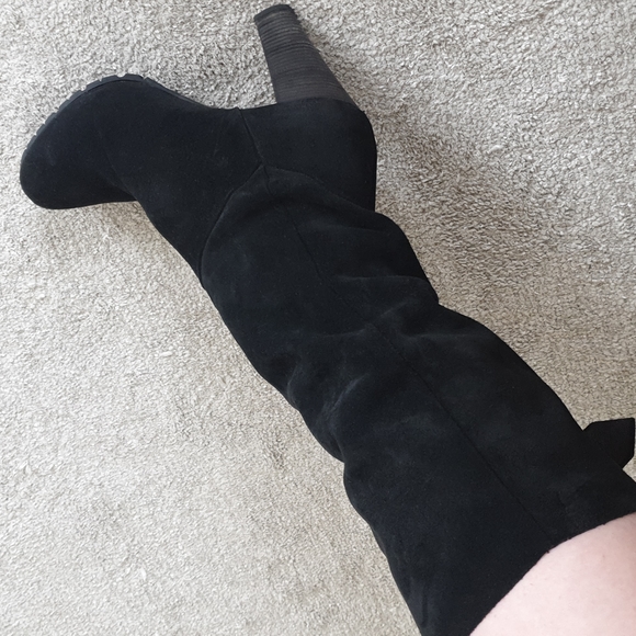 Burberry shoes - Picture 14 of 17